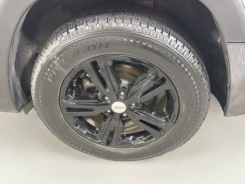Used 2019 GMC Terrain SLE FWD image 34