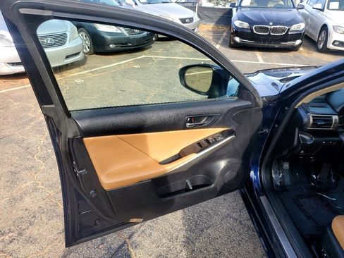 Used 2014 Lexus IS 250 AWD image 18