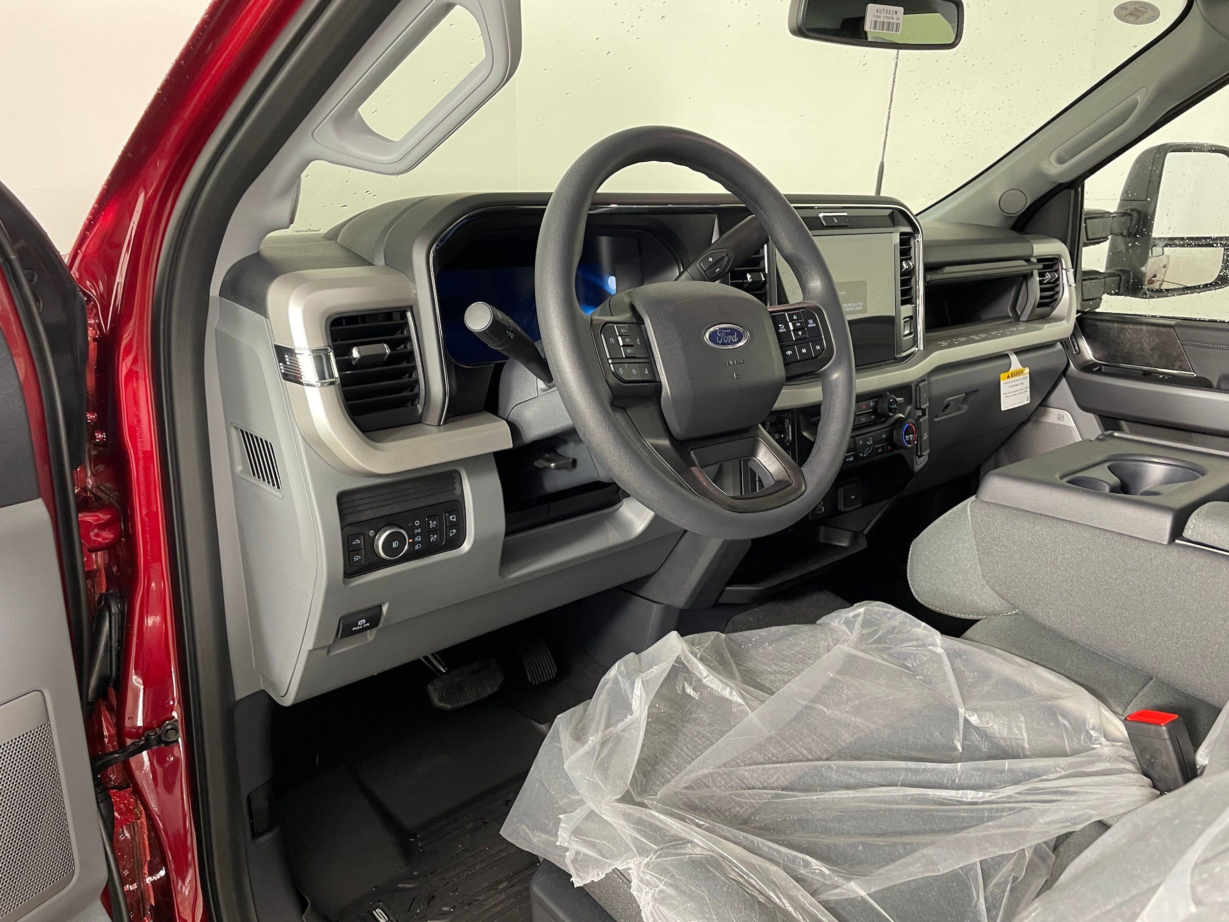 New 2026 Ford F350 XLT w/ XLT Premium Package AWD/4WD image 2