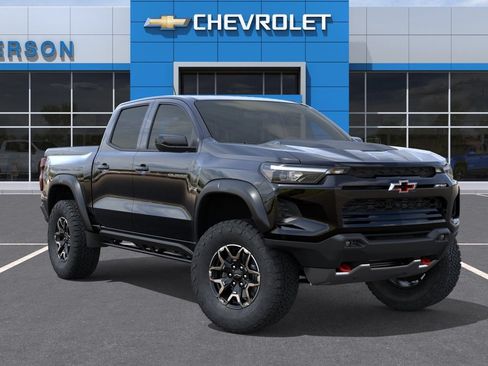 New 2026 Chevrolet Colorado ZR2 w/ Technology Package AWD/4WD image 3