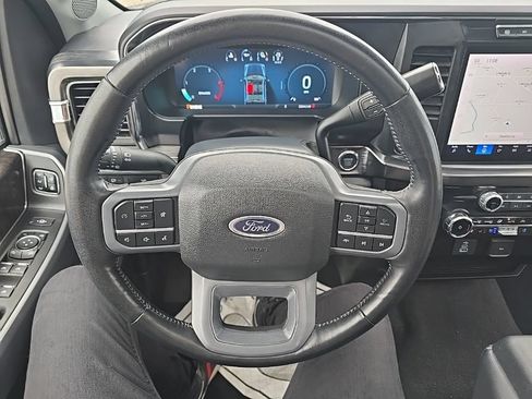 Used 2024 Ford F250 Lariat w/ Sport Appearance Package AWD/4WD image 19