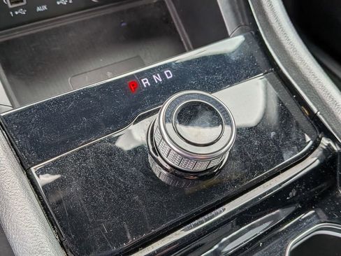 Used 2023 Jeep Grand Cherokee Altitude image 16