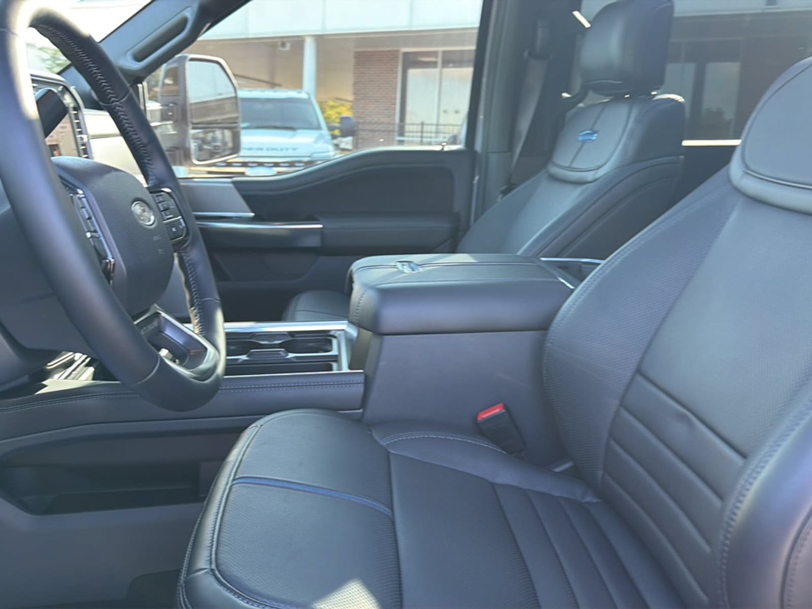 New 2026 Ford F450 Platinum w/ FX4 Off-Road Package AWD/4WD image 29