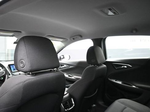 Used 2025 Chevrolet Malibu LT FWD image 25