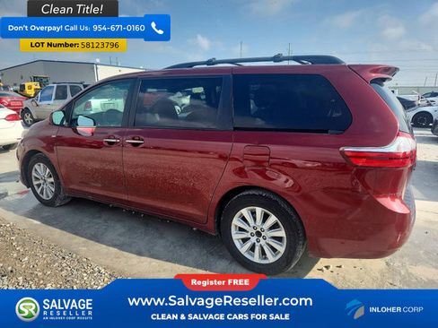 Used 2017 Toyota Sienna XLE Premium AWD/4WD image 3