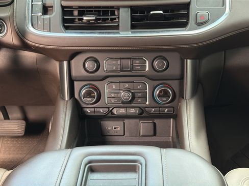 Used 2021 Chevrolet Tahoe LT RWD image 19