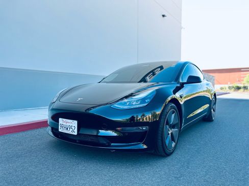 Used 2021 Tesla Model 3 Long Range AWD/4WD image 7