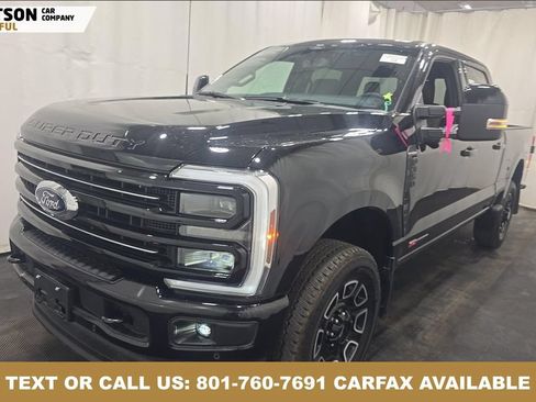 Used 2025 Ford F350 Platinum w/ FX4 Off-Road Package AWD/4WD image 1