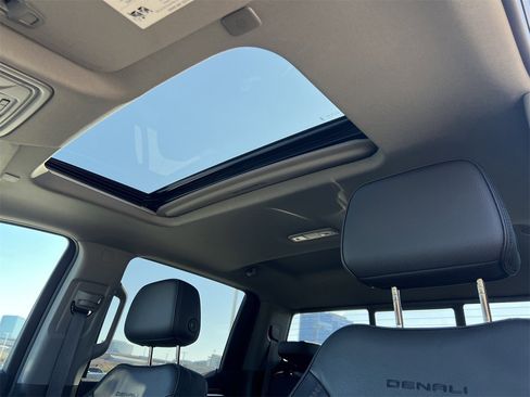Used 2024 GMC Sierra 1500 Denali w/ Denali Reserve Package image 31