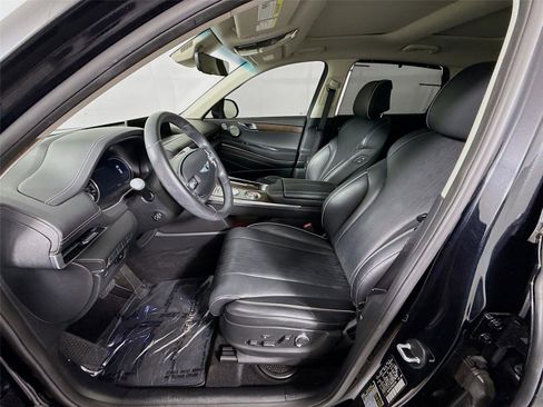 Used 2021 Genesis GV80 2.5T w/ Prestige Package 05 RWD image 2