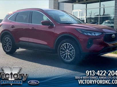 Used 2025 Ford Escape SE