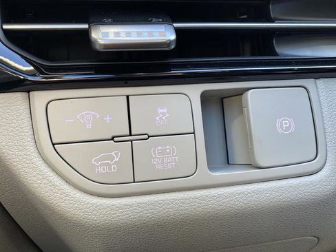 New 2026 Kia Sportage EX image 28