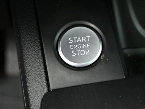 Used 2019 Audi A4 2.0T Premium w/ Convenience Package image 13