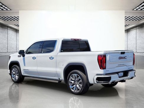Used 2023 GMC Sierra 1500 Denali w/ Denali Reserve Package AWD/4WD image 9
