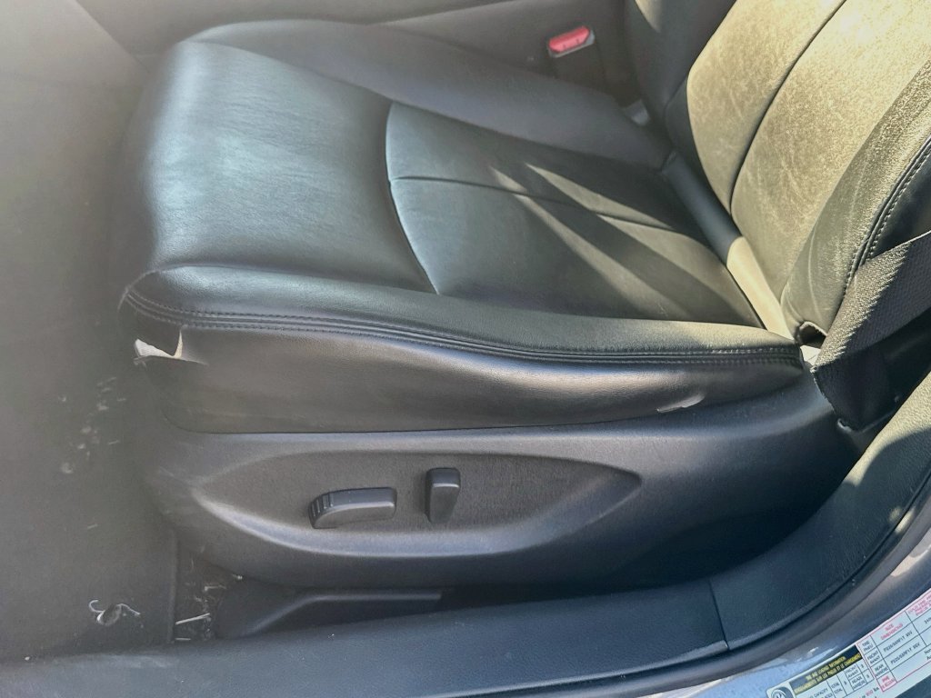 Used 2015 INFINITI Q50 Premium w/ Navigation Package AWD/4WD image 17
