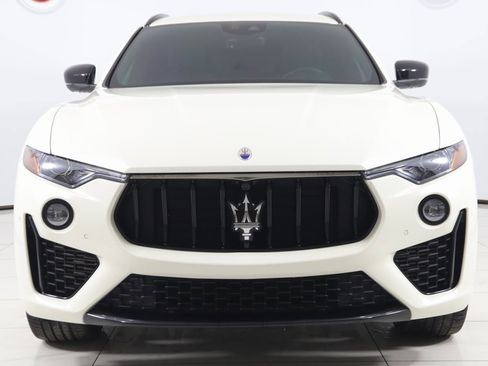 Used 2021 Maserati Levante S image 59
