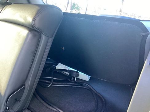 Used 2023 Chevrolet Bolt LT w/ Infotainment Package image 10