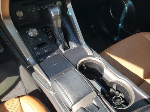Used 2018 Lexus NX 300 FWD image 25