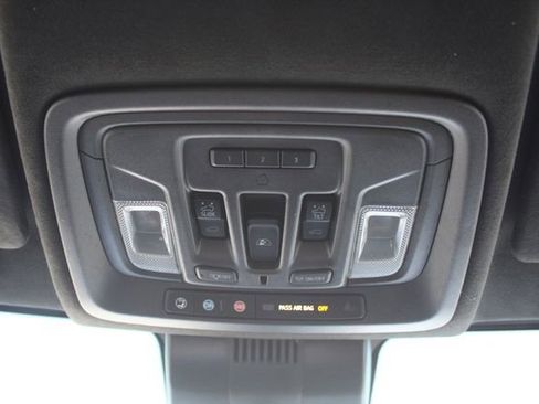 Used 2024 GMC Sierra 2500 Denali Ultimate w/ Max Trailering Package AWD/4WD image 37