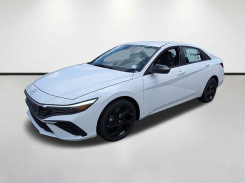 New 2026 Hyundai Elantra Sport FWD image 8