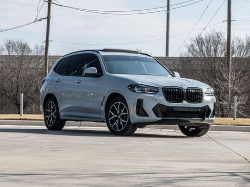 Certified 2023 BMW X3 xDrive30i w/ M Sport Package image 2