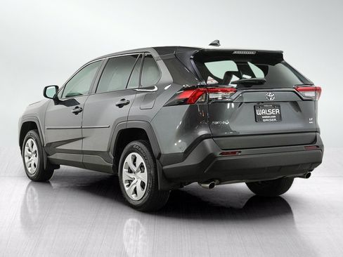 Used 2023 Toyota RAV4 LE AWD/4WD image 3