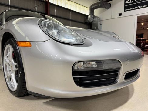 Used 2005 Porsche Boxster S RWD image 22