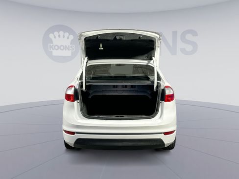 Used 2019 Ford Fiesta SE image 32