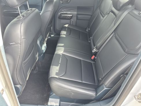 Certified 2026 Ford Maverick Lariat w/ Black Appearance Package AWD/4WD image 22