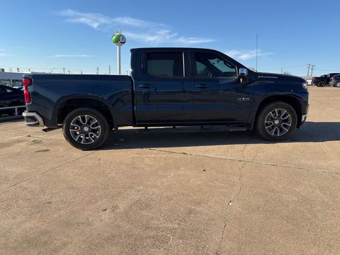 Used 2020 Chevrolet Silverado 1500 LT w/ Texas Edition image 8