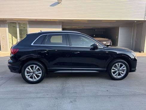 Used 2025 Audi Q3 2.0T Premium w/ Convenience Package image 4