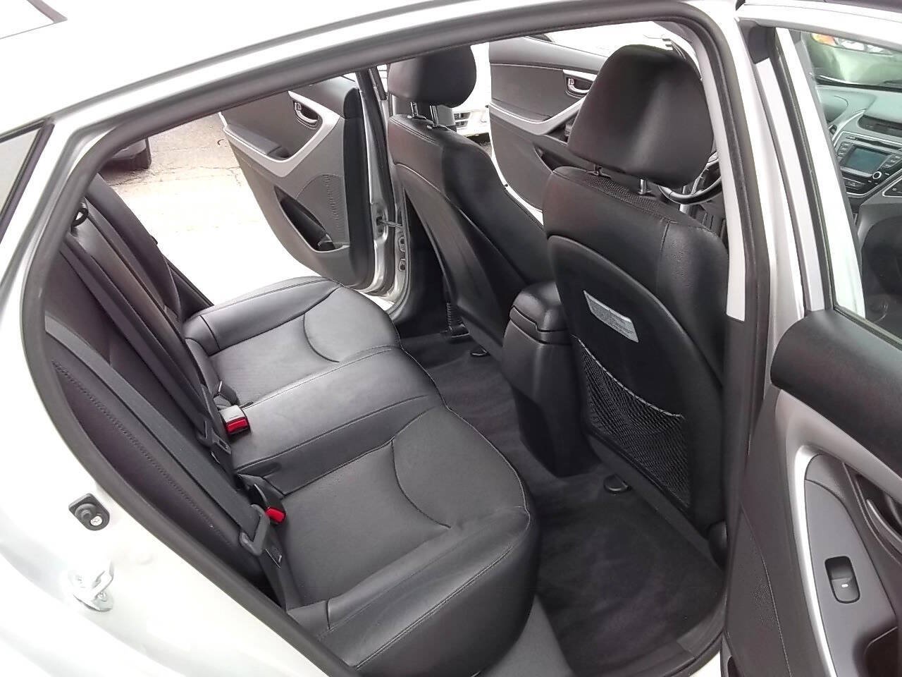 Used 2014 Hyundai Elantra Sport FWD image 12