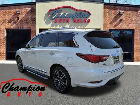 Used 2017 INFINITI QX60 w/ Deluxe Technology Package image 9