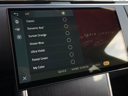 New 2025 Land Rover Range Rover Long Wheelbase SE image 25