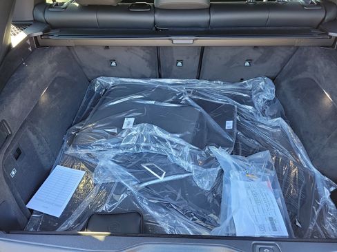 New 2026 BMW X5 sDrive40i w/ M Sport Package image 6