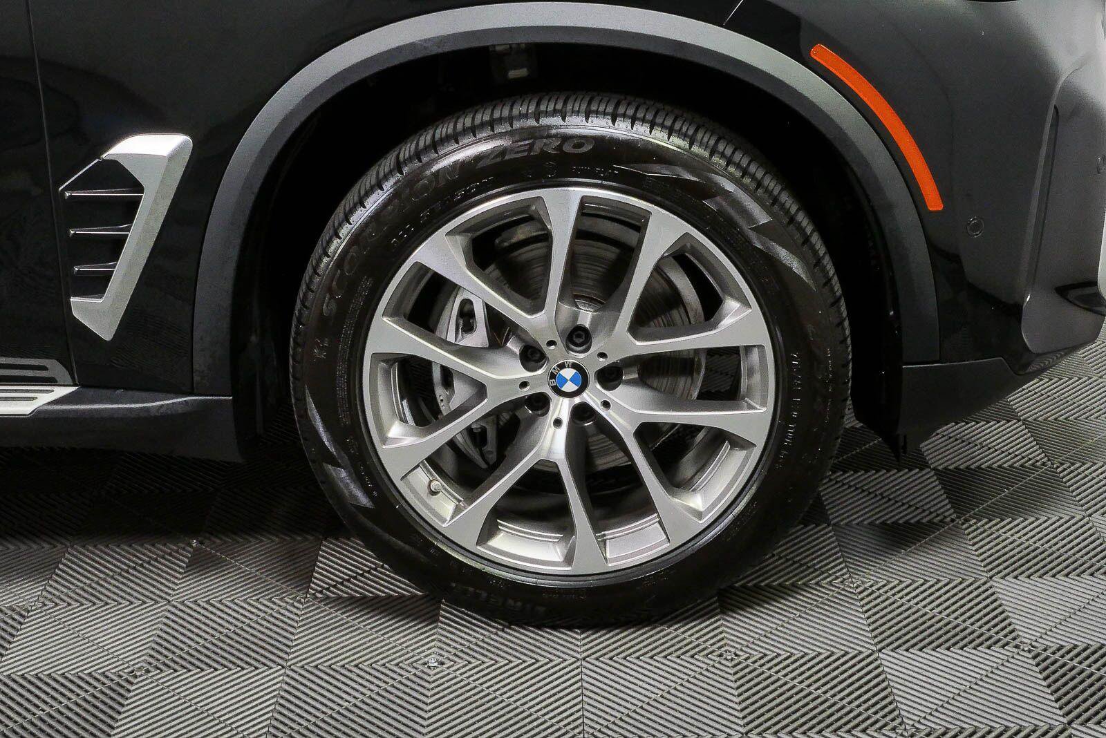Used 2026 BMW X5 sDrive40i RWD image 39