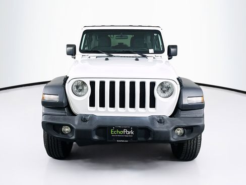 Used 2022 Jeep Wrangler Unlimited Sport AWD/4WD image 2