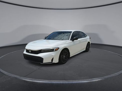 Used 2025 Honda Civic Sport image 4