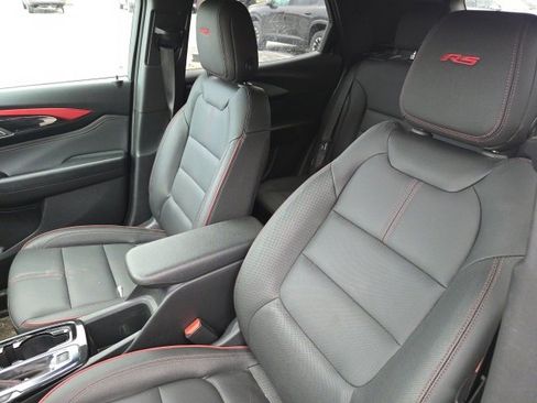 Certified 2024 Chevrolet TrailBlazer RS w/ Driver Confidence Package image 10