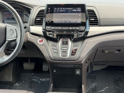 Used 2023 Honda Odyssey EX-L image 14
