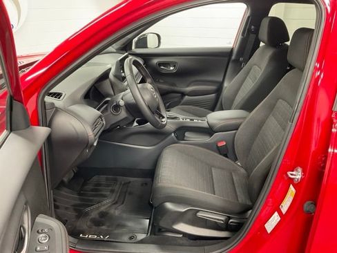 Certified 2026 Honda HR-V Sport image 19