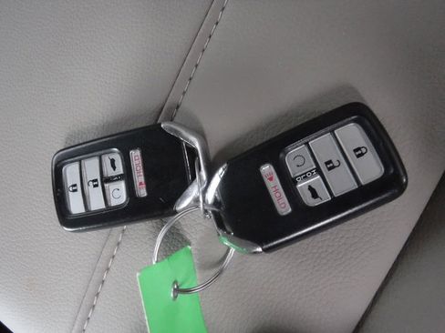 Used 2018 Honda Pilot EX-L image 40