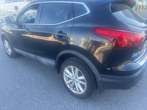 Used 2019 Nissan Rogue Sport SV w/ Technology Package image 7