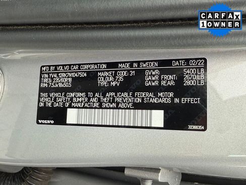 Used 2022 Volvo XC60 B5 Momentum image 22