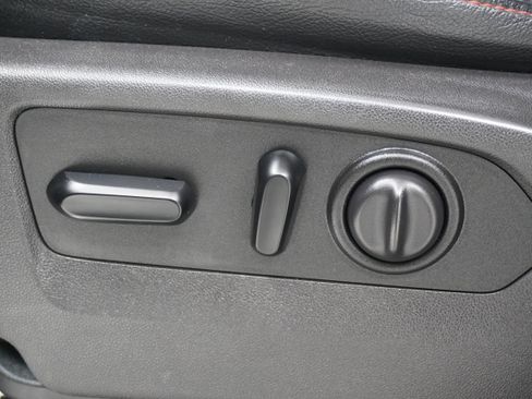 Used 2019 Chevrolet Silverado 1500 LT w/ Texas Edition AWD/4WD image 15