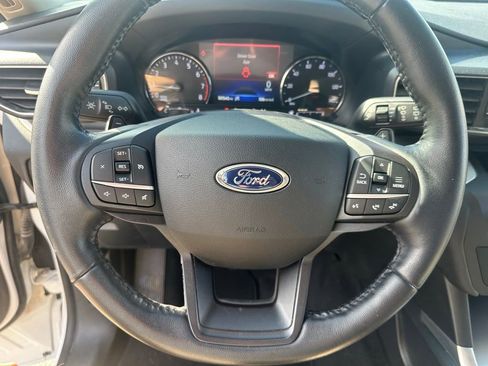 Used 2020 Ford Explorer XLT w/ Equipment Group 202A image 26