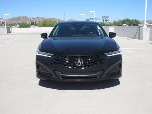 Certified 2025 Acura TLX w/ Technology Package image 3
