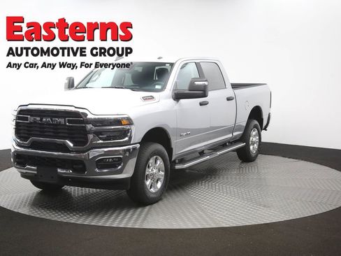 Used 2026 RAM 2500 Big Horn AWD/4WD image 88