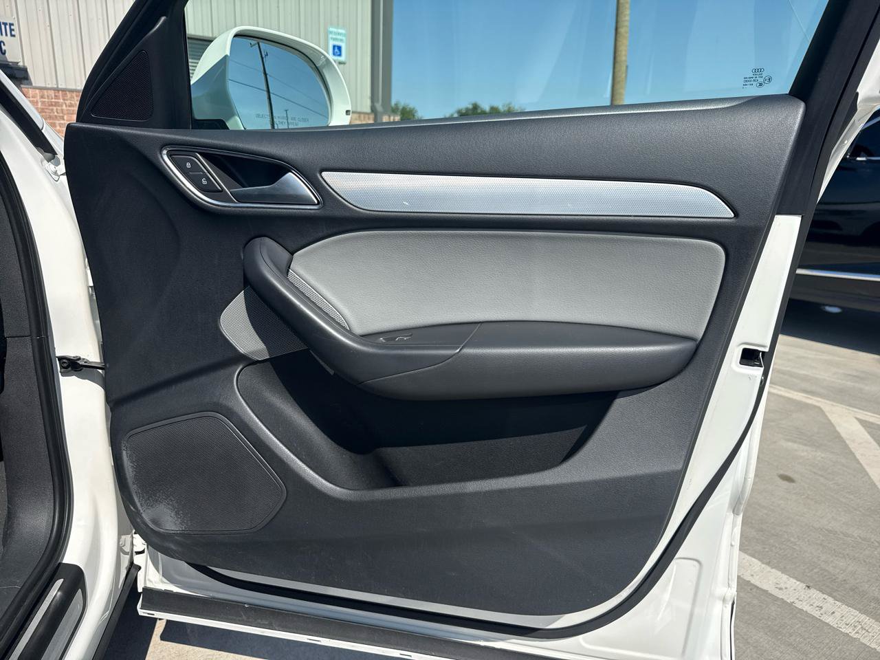 Used 2018 Audi Q3 2.0T Premium w/ Convenience Package FWD image 54