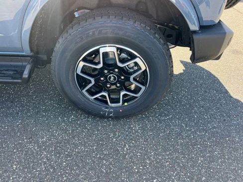 New 2025 Ford Bronco Outer Banks image 28